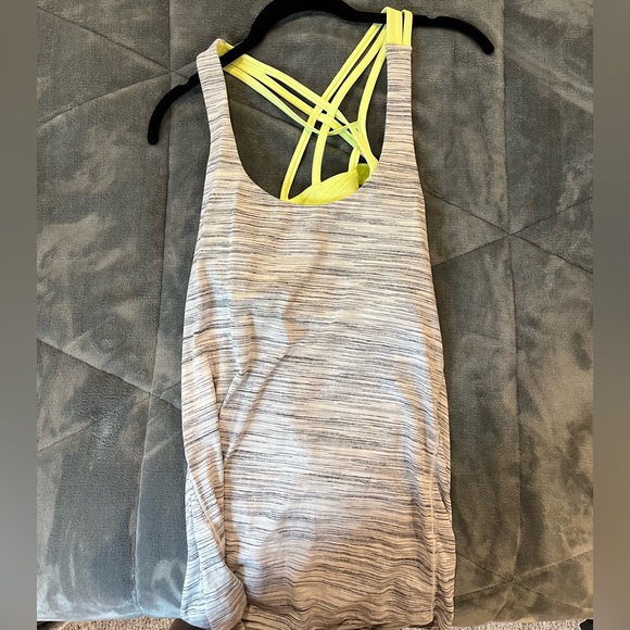 Lululemon tank with built in sports bra - Picture 1 of 3